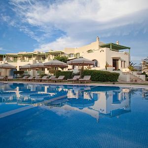 Finikas Hotel